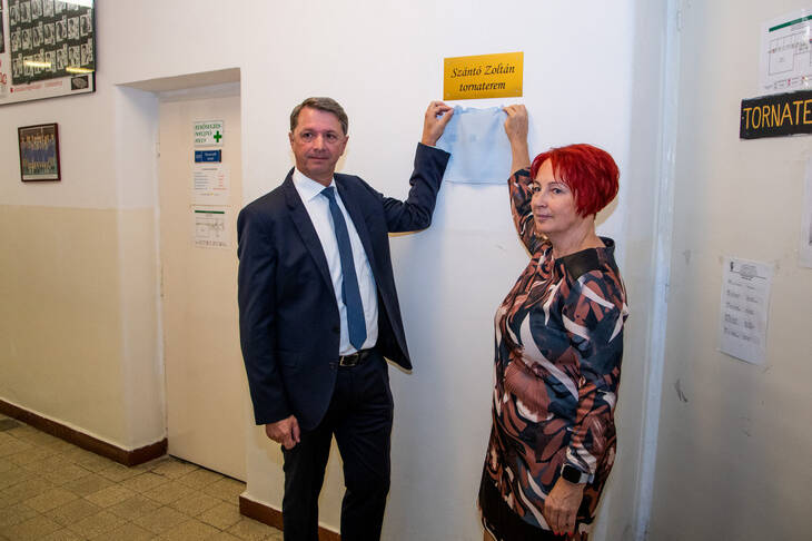 Feljtott tornatermnk megnyitja