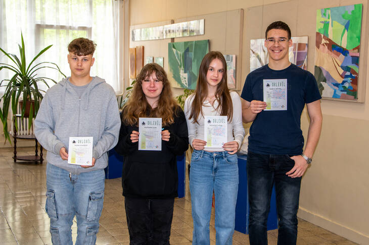 P�terfy Tanulm�nyi Verseny - Idegen nyelv
